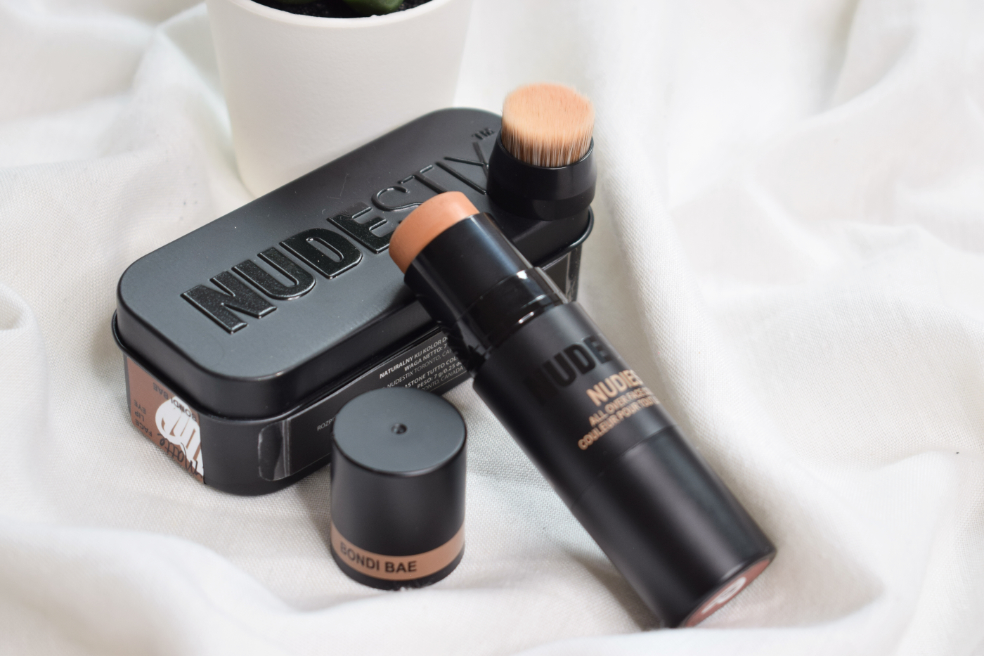 nudestix-all-over-face-color-bondi-bae-review-swatches (1).jpg